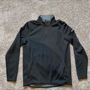 NIKE GOLF PERFORMANCE THERMA FIT QUATER ZIP // Size M